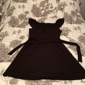 2for $20: Banana Republic LBD 🖤